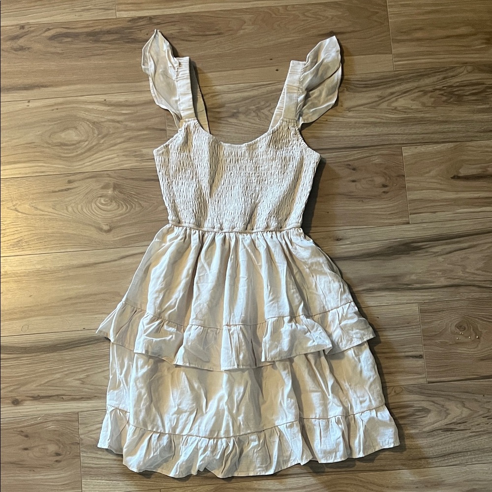 Women’s ivory Ruffled Sleeveless Dress